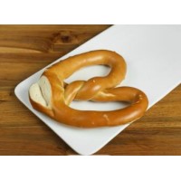 Бретцель с солью 100г