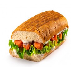 Сэндвич с красной рыбкой