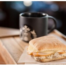 Доставка  Сэндвич с курица-грибы из Starbucks